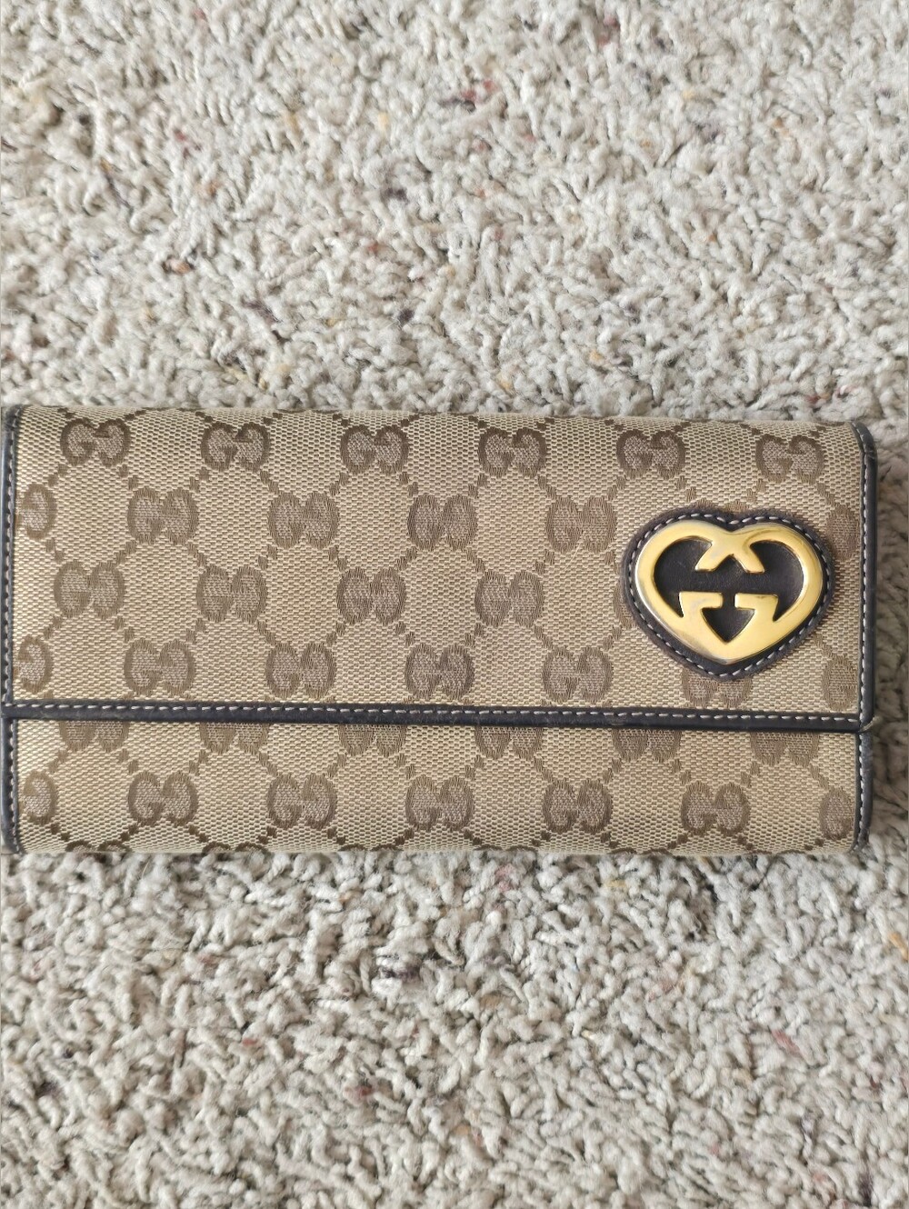 Gucci Beige GG Canvas Continental Wallet with Gold Heart Logo